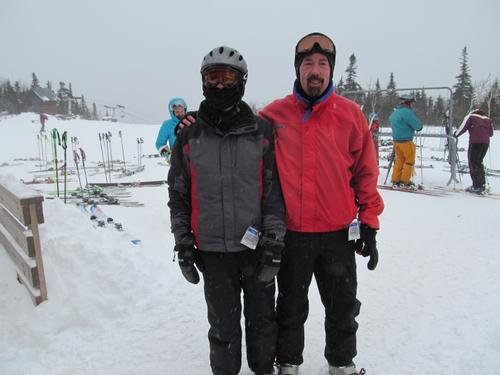 report photo